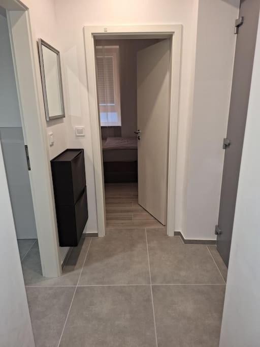 Kleines City Apartment Швейнфурт Экстерьер фото