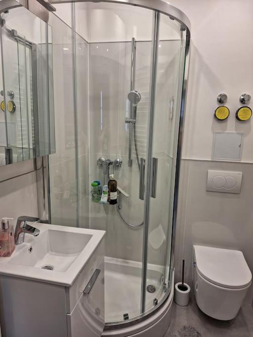 Kleines City Apartment Швейнфурт Экстерьер фото