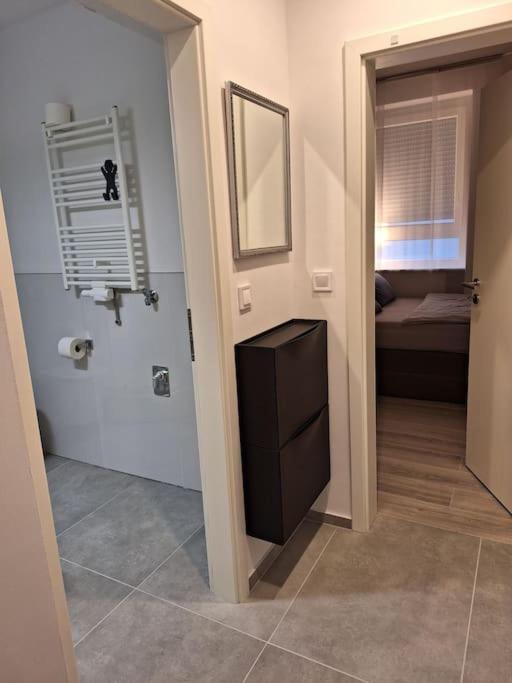 Kleines City Apartment Швейнфурт Экстерьер фото